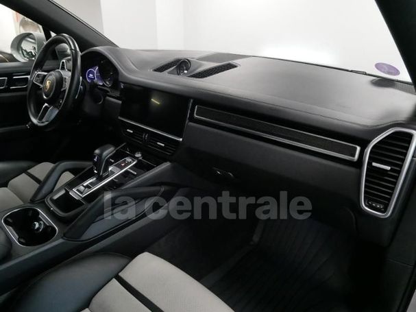 Porsche Cayenne Coupe E-Hybrid Tiptronic 339 kW image number 21