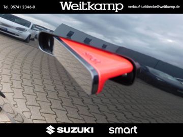Car image 26