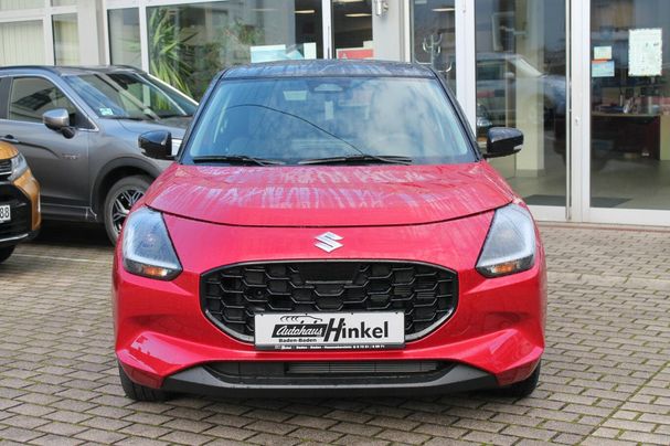 Suzuki Swift 1.2 Hybrid Comfort 61 kW image number 2