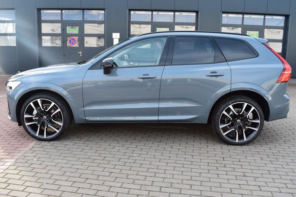 Volvo XC60 AWD B5 173 kW image number 1