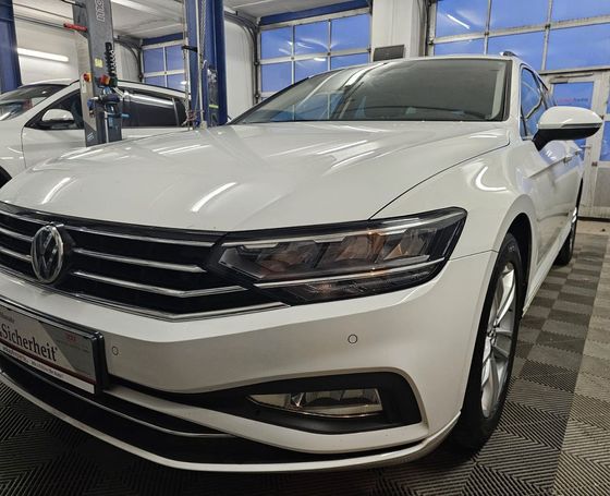 Volkswagen Passat Variant Business DSG 140 kW image number 1