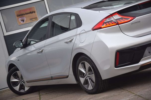 Hyundai Ioniq 88 kW image number 25