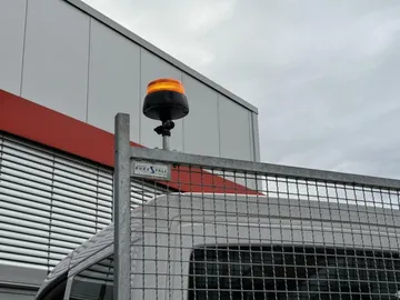 Car image 22