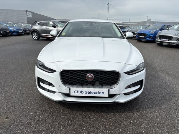 Jaguar XE D180 S 132 kW image number 3