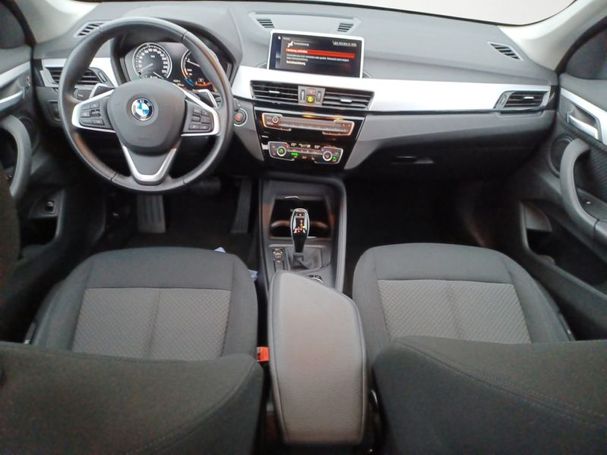 BMW X1 sDrive18d Advantage 110 kW image number 13