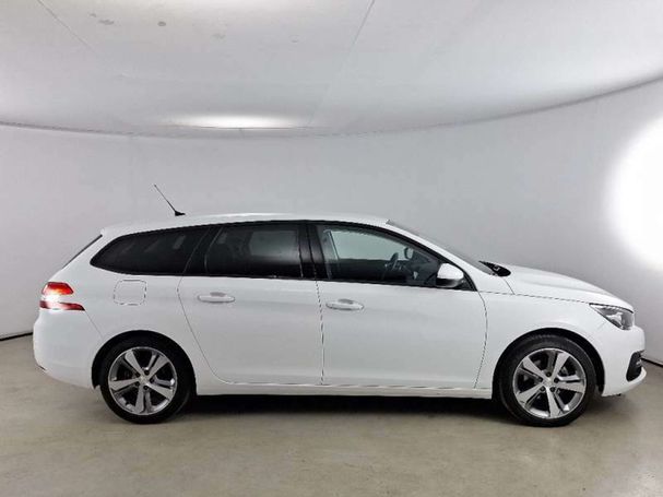 Peugeot 308 BlueHDi 130 EAT8 S&S 96 kW image number 3