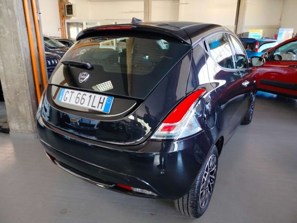 Lancia Ypsilon 51 kW image number 6