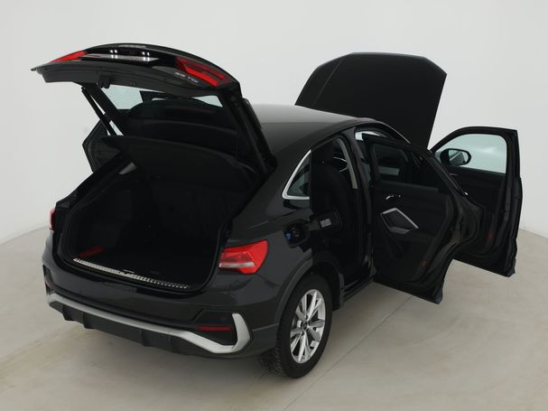 Audi Q3 35 TDI S-line Sportback 110 kW image number 15