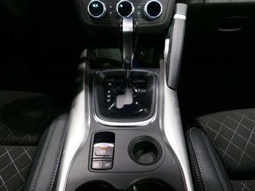 Car image 26