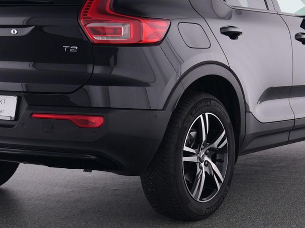 Volvo XC40 T2 Plus Dark 95 kW image number 10