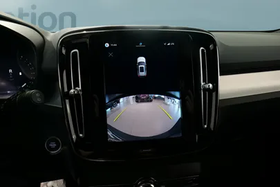 Car image 21
