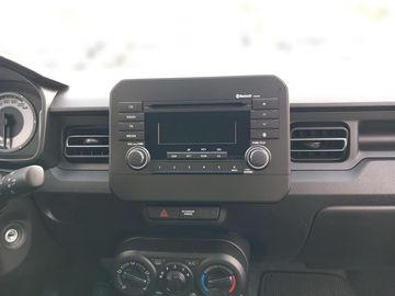 Car image 11