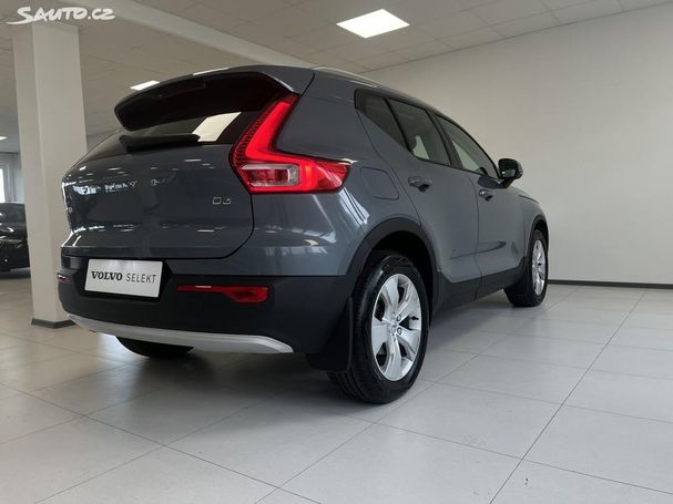 Volvo XC40 D3 Momentum 110 kW image number 16