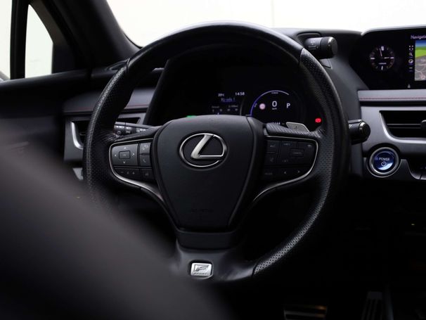 Lexus UX 250h F Sport 135 kW image number 22