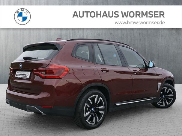 BMW iX3 210 kW image number 3