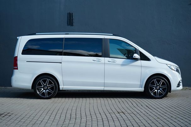 Mercedes-Benz V 300d Edition 1 176 kW image number 12