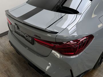 Car image 34