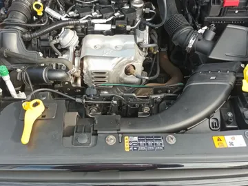 Car image 30