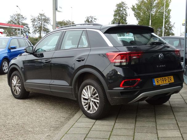 Volkswagen T-Roc 1.0 TSI T-Roc 81 kW image number 4