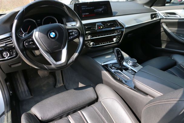 BMW 520d Touring 140 kW image number 12