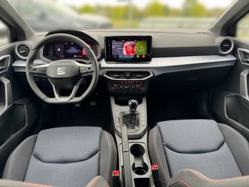 Car image 12