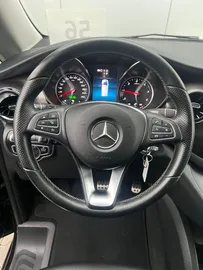 Car image 38