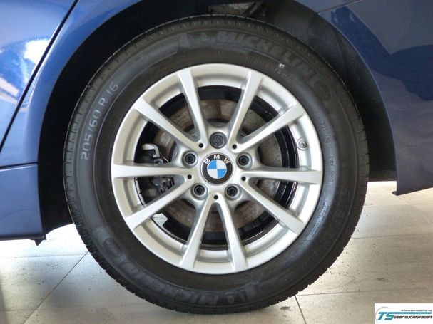 BMW 320d Touring xDrive Advantage 140 kW image number 24