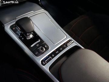 Car image 31