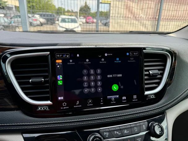 Chrysler Pacifica 208 kW image number 39