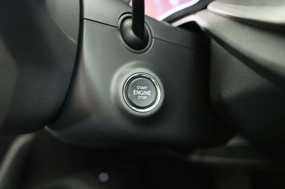 Car image 33