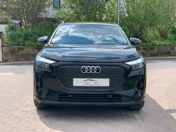 Audi Q4 40 e-tron S-line 150 kW image number 2