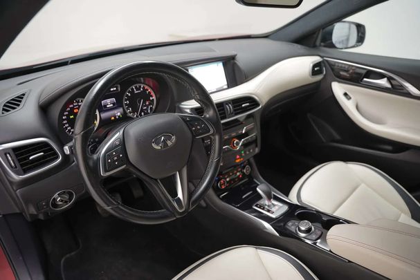 Infiniti Q30 1.6t Premium 115 kW image number 16