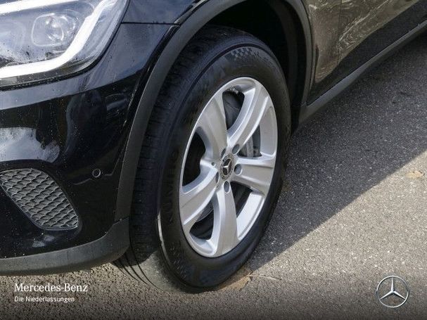 Mercedes-Benz GLC 300 de 225 kW image number 4