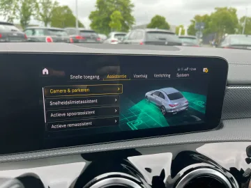 Car image 38