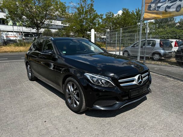 Mercedes-Benz C 300 T Avantgarde 180 kW image number 2