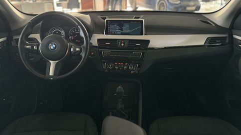 Car image 37