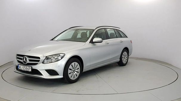 Mercedes-Benz C 180 115 kW image number 1