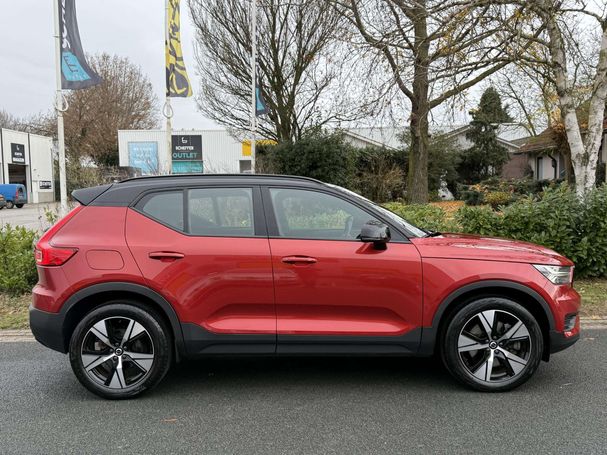 Volvo XC40 R Recharge T4 Design 155 kW image number 11