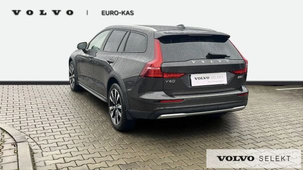 Volvo V60 Cross Country AWD 184 kW image number 3