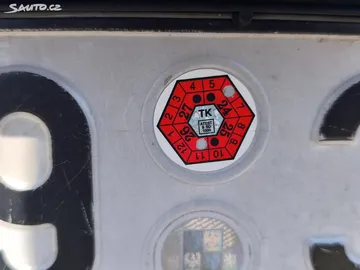 Car image 35