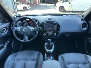 Car image 22