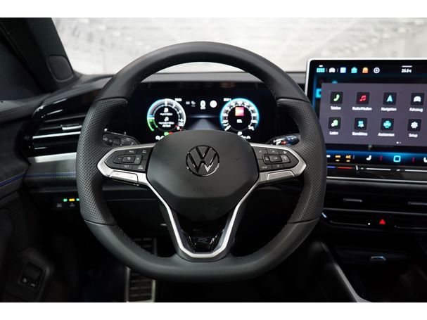 Volkswagen Passat Variant 1.5 eHybrid R-Line DSG 200 kW image number 7