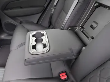Car image 43