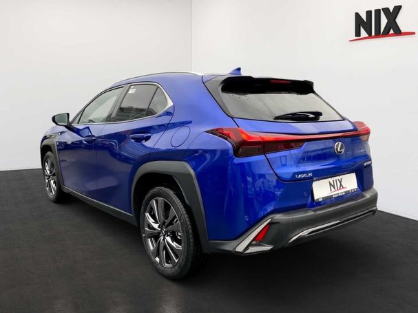 Lexus UX 300h 144 kW image number 4