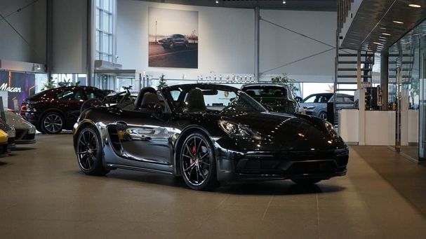 Porsche Boxster GTS 272 kW image number 2