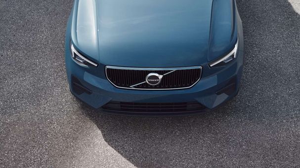 Volvo XC40 B3 Core 120 kW image number 17