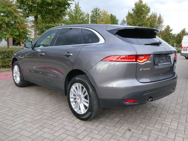 Jaguar F-Pace AWD 184 kW image number 11