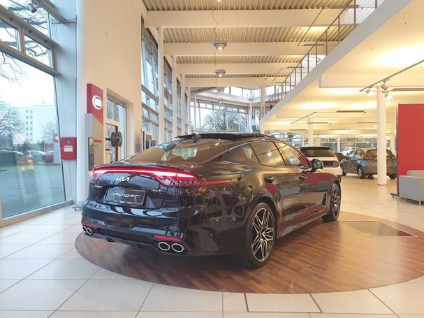 Kia Stinger 3.3 AWD GT 269 kW image number 2