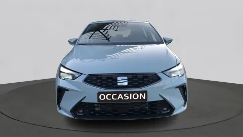 Car image 3