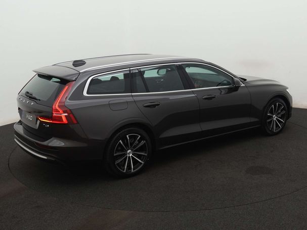 Volvo V60 T6 Essential AWD 293 kW image number 10